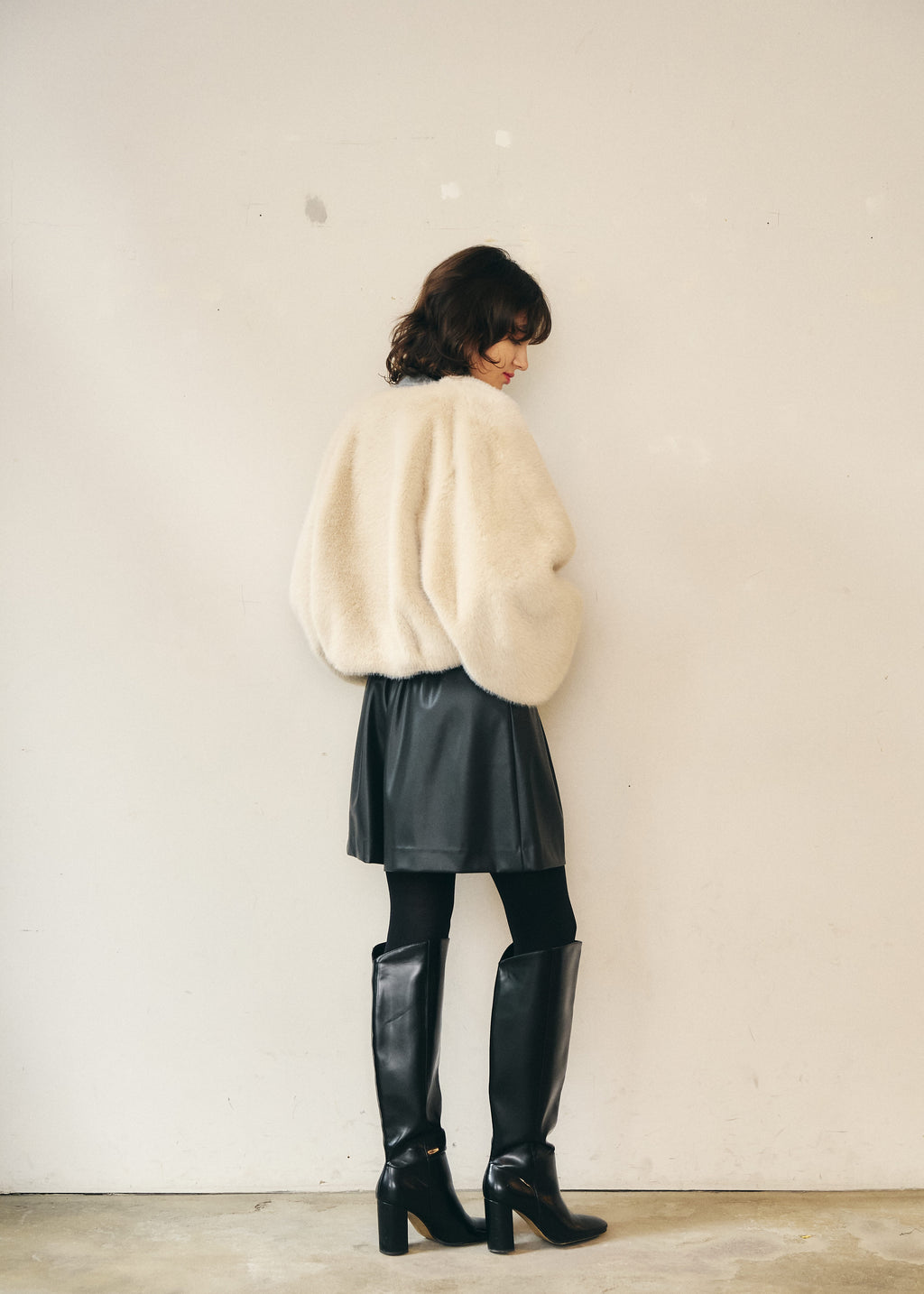 オトナエコレザーハイウエストショートパンツ