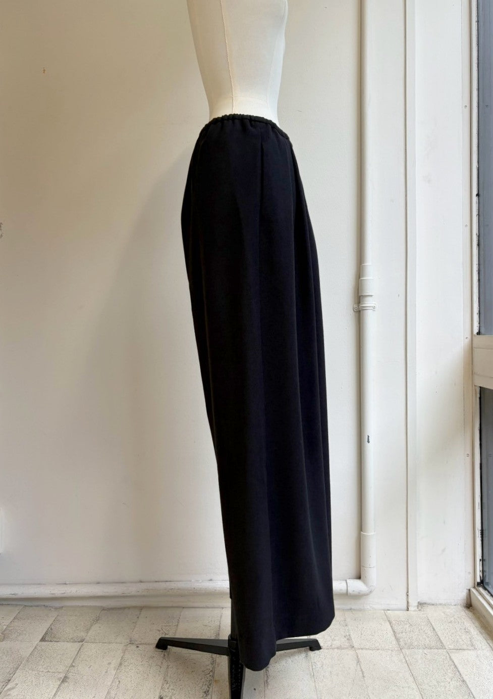 起毛ハイウエストドロストタックパンツ