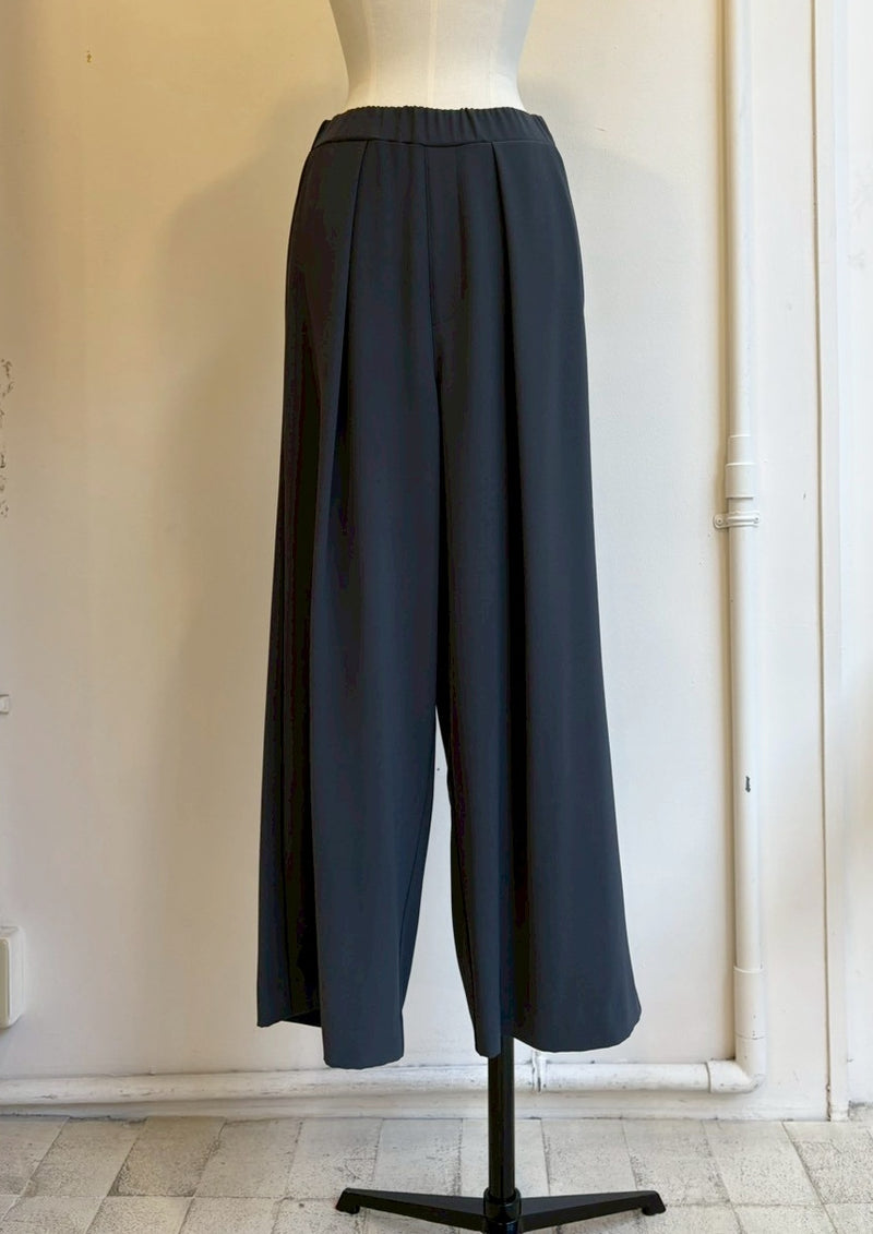 【再販・新色追加】ハイウエストストレートパンツ