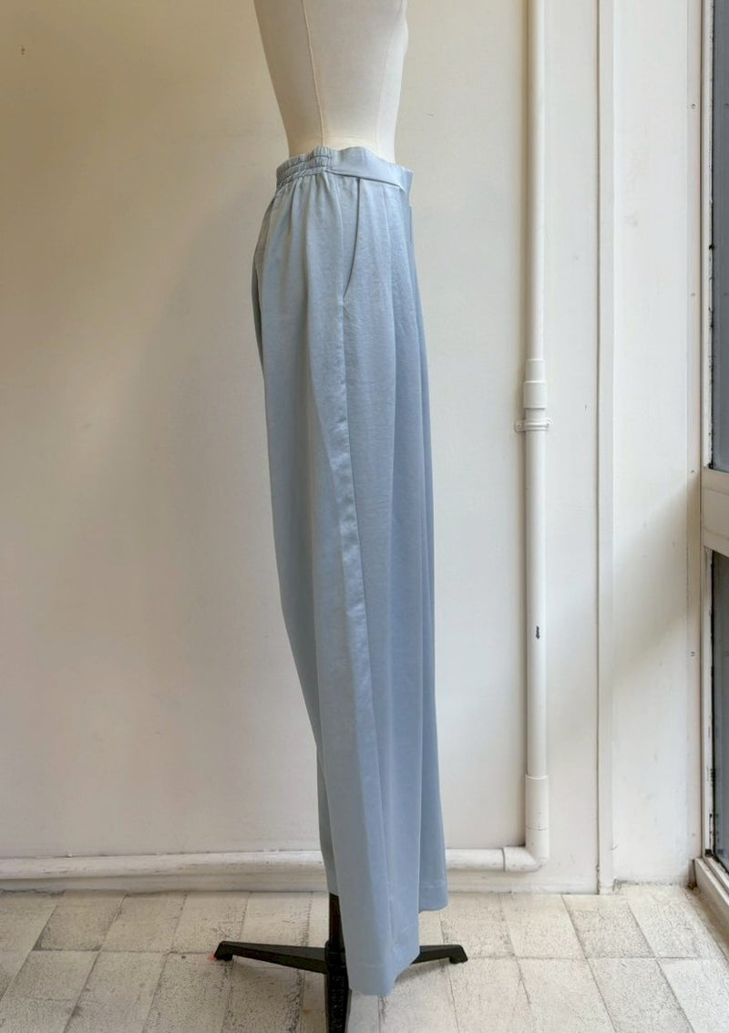 サテンハイウエストストレートパンツ