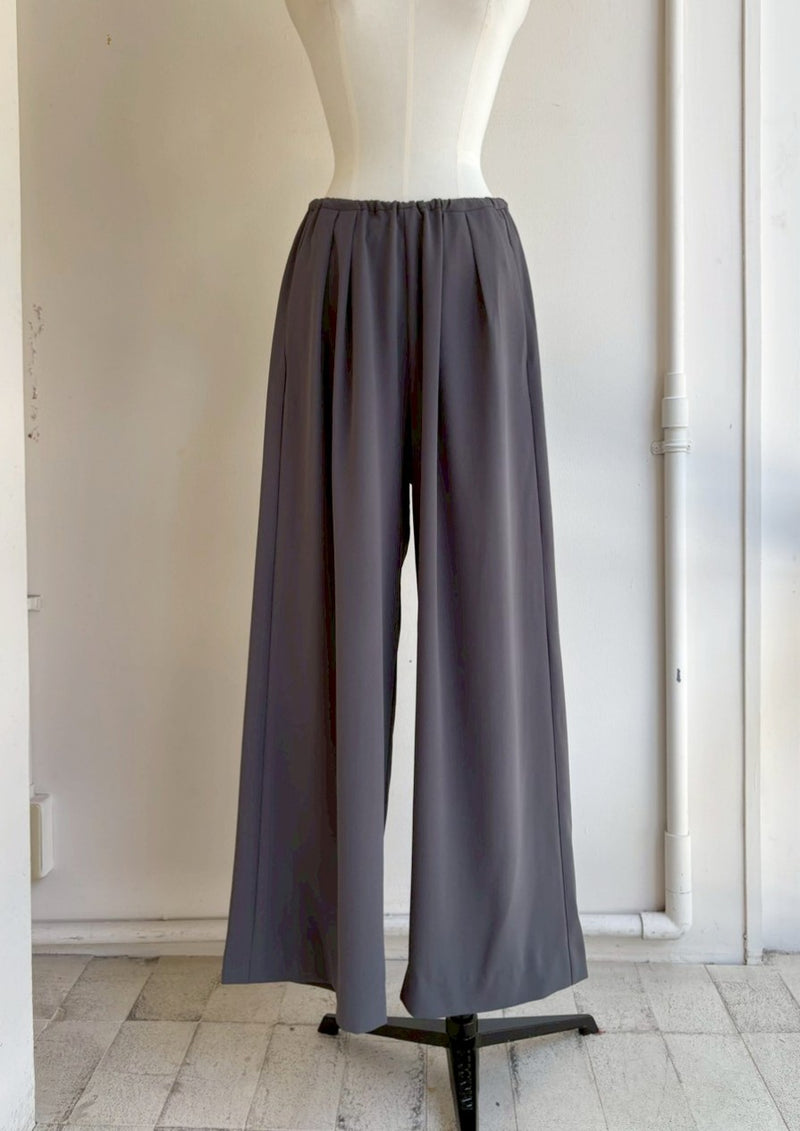 【再販・新色追加】アムンゼンドロストタックパンツ